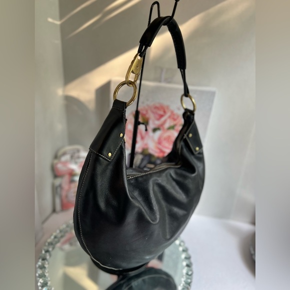 Enzo Angiolini Black Toiletry leather with Elegant Design shoulder bag - Picture 11 of 11